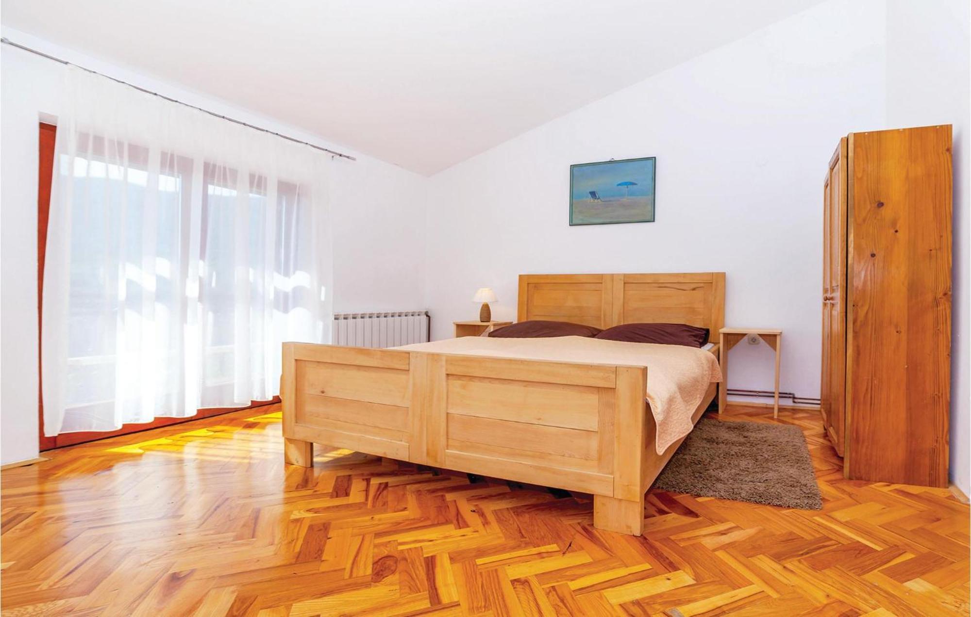 7 Bedroom Pet Friendly Home In Crni Kal Crni Kal  Zewnętrze zdjęcie