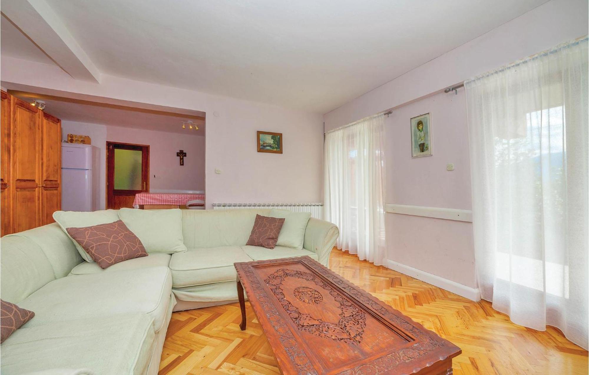 7 Bedroom Pet Friendly Home In Crni Kal Crni Kal  Zewnętrze zdjęcie