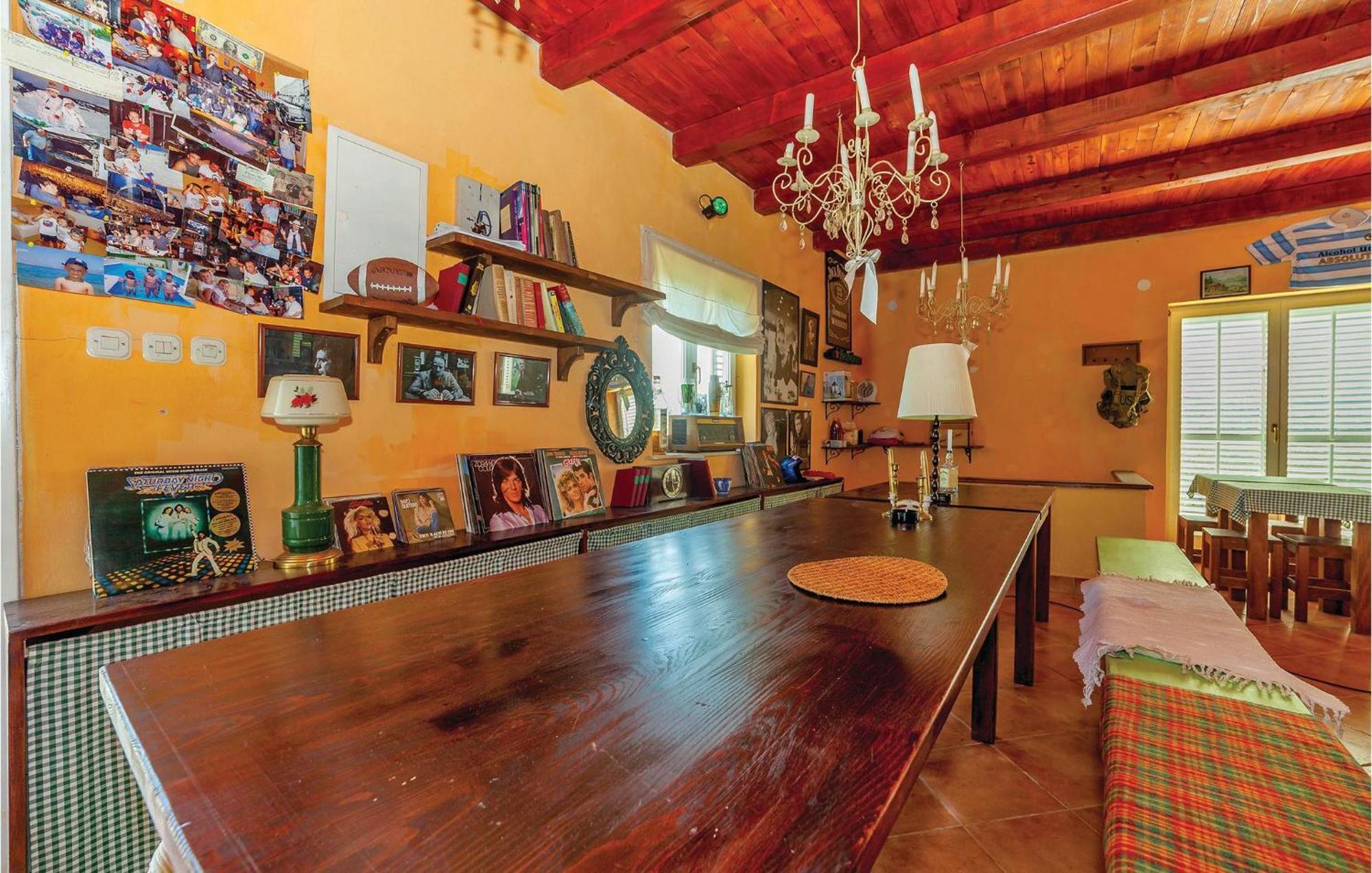 7 Bedroom Pet Friendly Home In Crni Kal Crni Kal  Zewnętrze zdjęcie